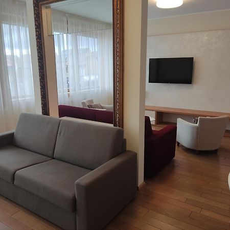 Hotel Madl Velké Bílovice Buitenkant foto